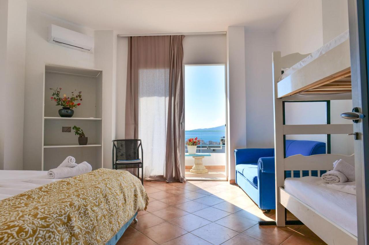 Hotel Leon Sarandë 객실 사진