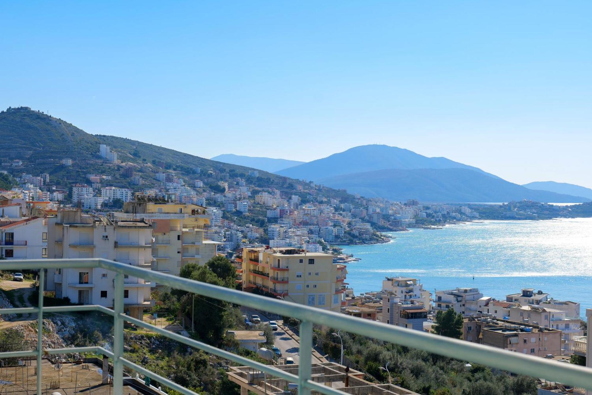 Hotel Leon Sarandë 외부 사진